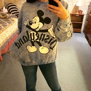 Vintage Disneyland sweater